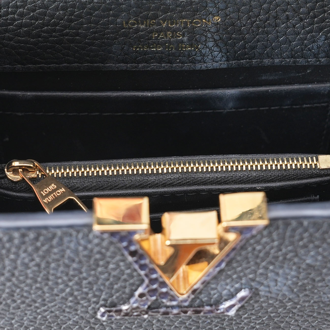 LOUIS VUITTON(USED)루이비통 M88963 카퓌신 미니 파이톤